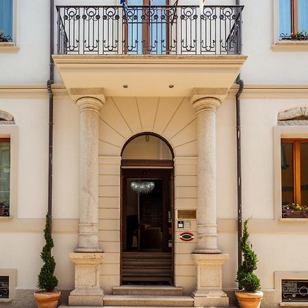 La Locanda Del Conte Mameli ออลเบีย ภายนอก รูปภาพ