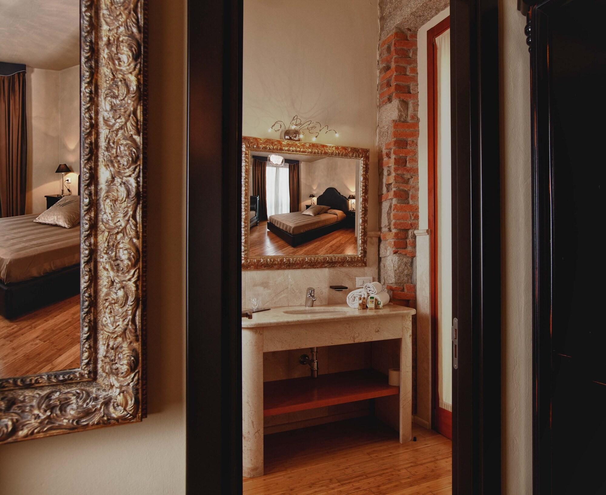 La Locanda Del Conte Mameli ออลเบีย ภายนอก รูปภาพ