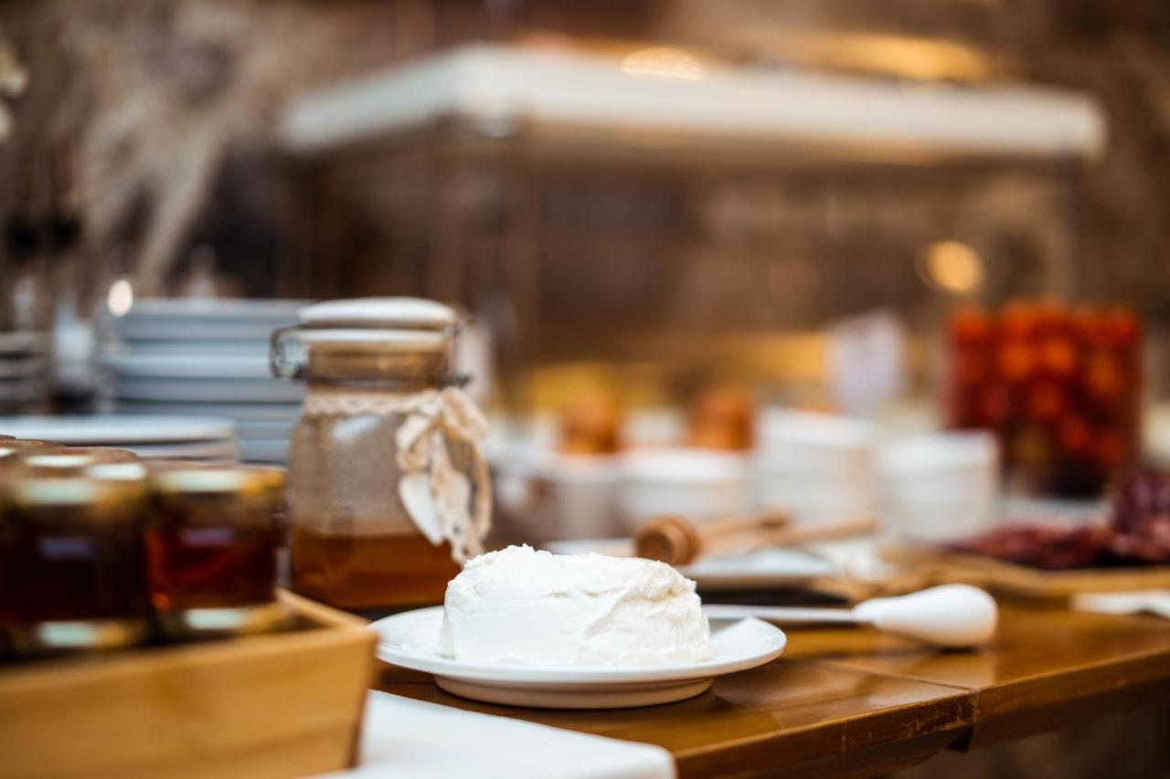 La Locanda Del Conte Mameli ออลเบีย ภายนอก รูปภาพ