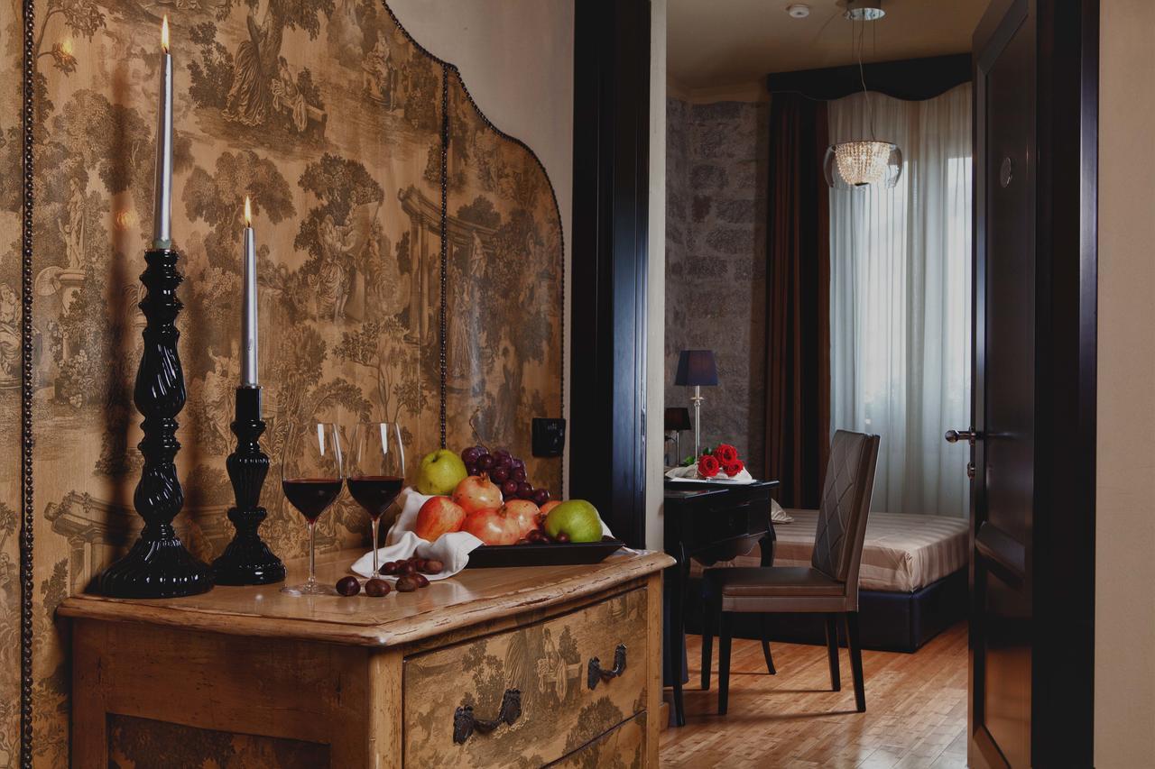 La Locanda Del Conte Mameli ออลเบีย ภายนอก รูปภาพ